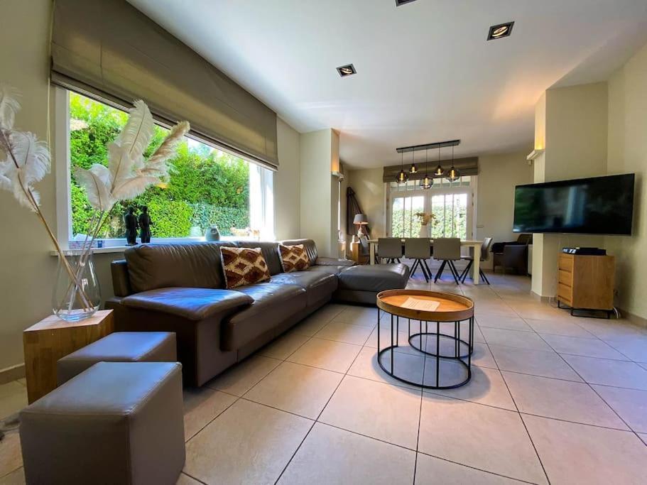 דה פאן Villa Trianon -Summer Beachhouse מראה חיצוני תמונה