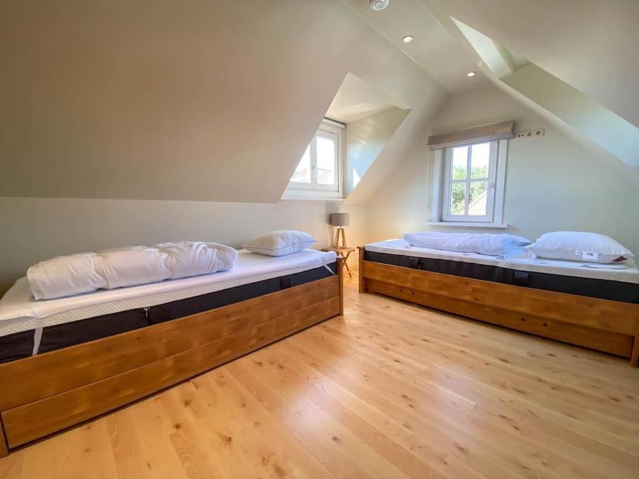 דה פאן Villa Trianon -Summer Beachhouse מראה חיצוני תמונה