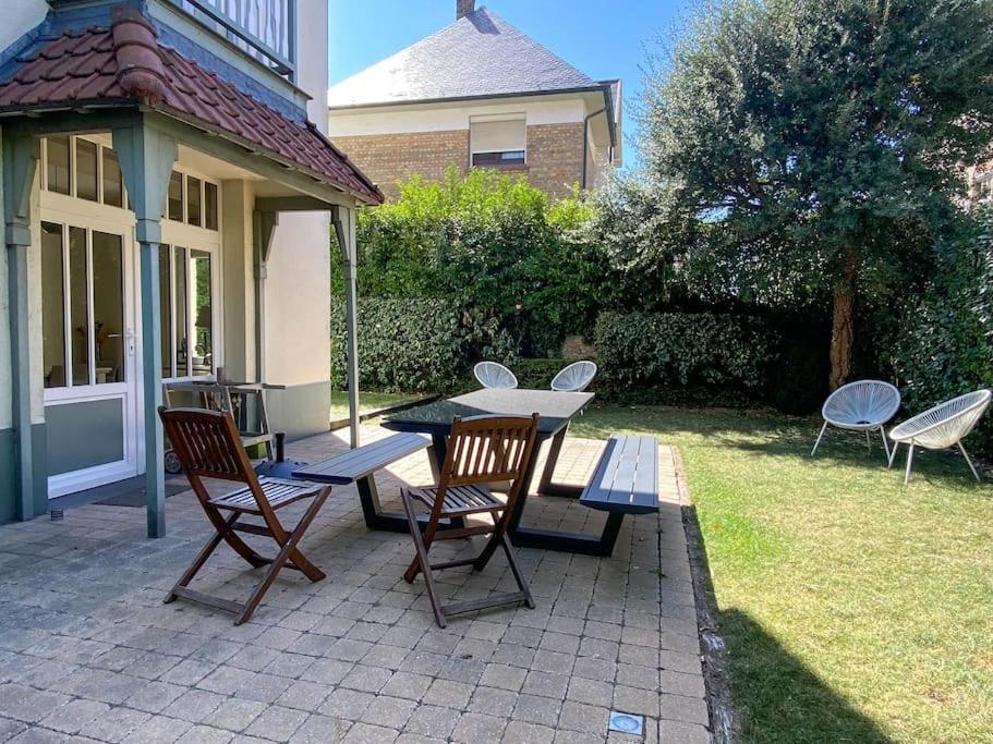 דה פאן Villa Trianon -Summer Beachhouse מראה חיצוני תמונה